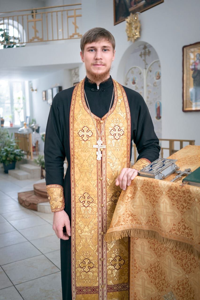 Портрет: Иоанн Петровский